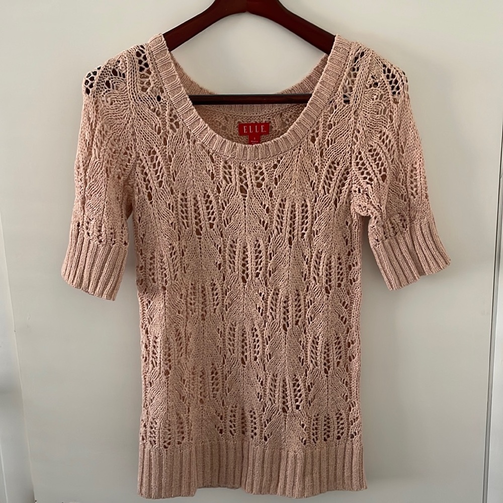 ELLE Lace knit short sleeved dusty pink sweater